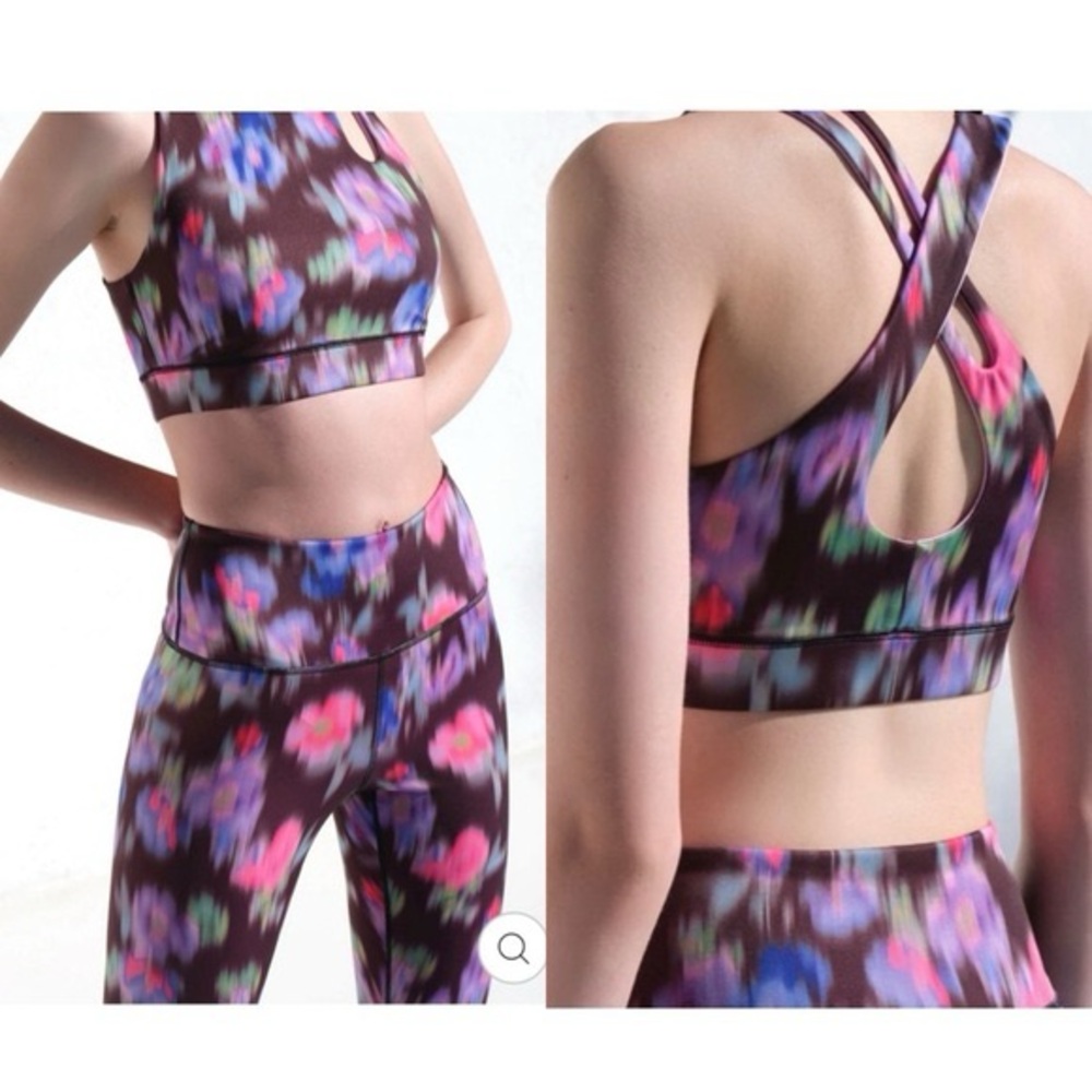 IVL Collective Asymmetrical Keyhole Elongated Bra Blurred Floral Sz 6 Yoga Cute